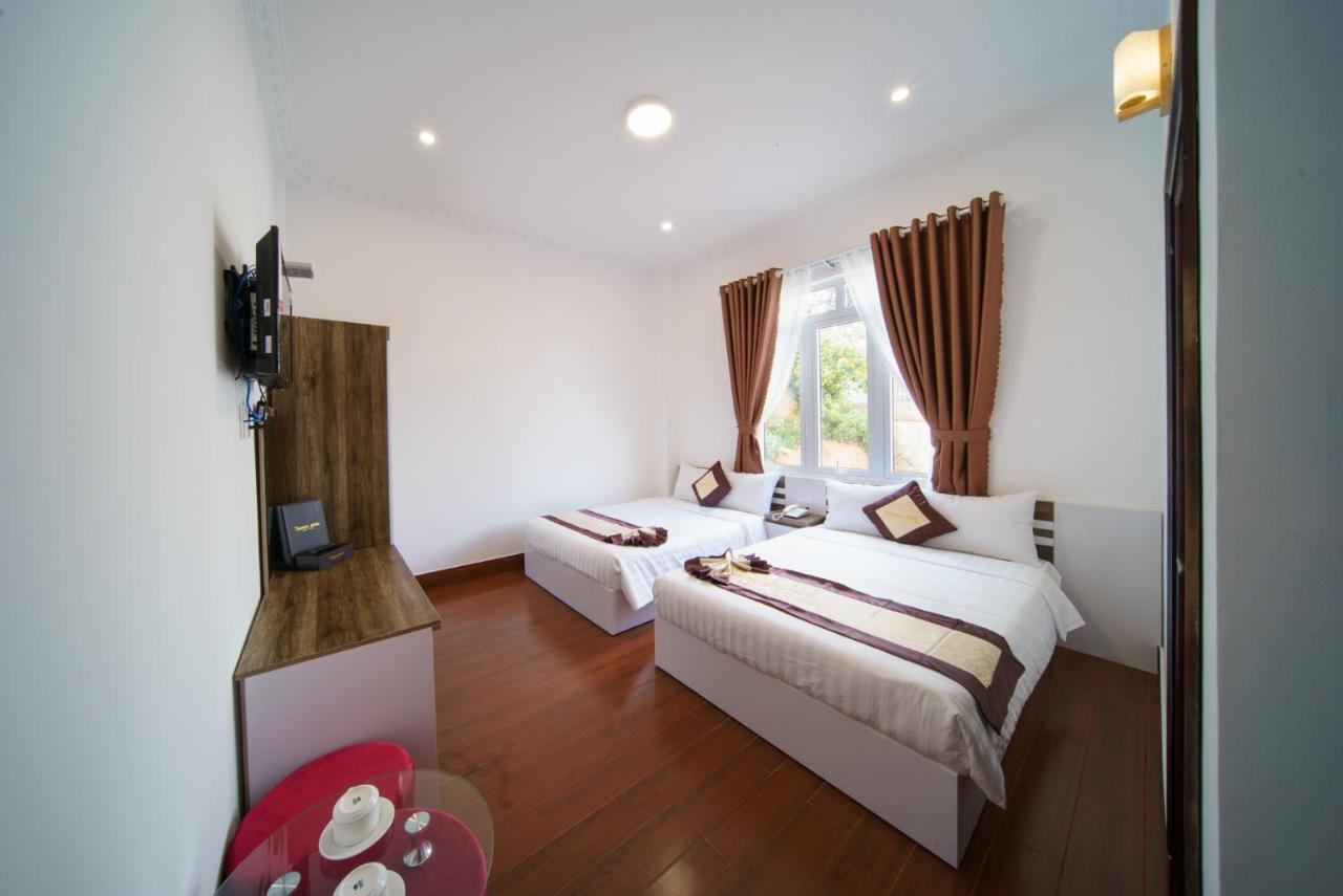 Khach San Tommy Hotel Da Lat Exterior photo