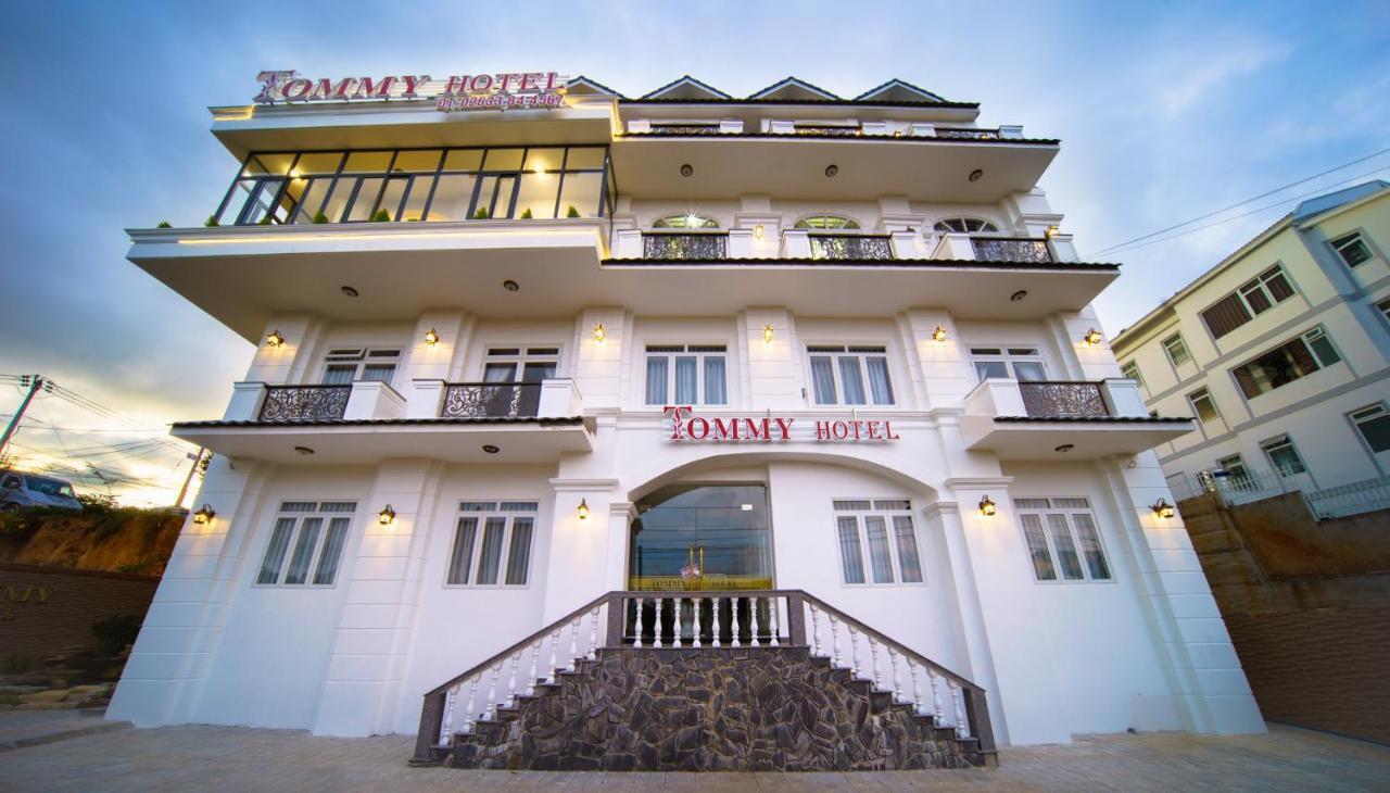 Khach San Tommy Hotel Da Lat Exterior photo